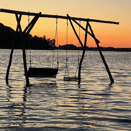 Kalinowe Wzgorze 3* Mikołajki