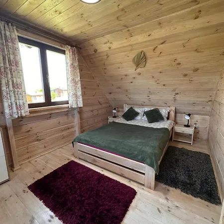 Kalinowe Wzgorze Mikołajki